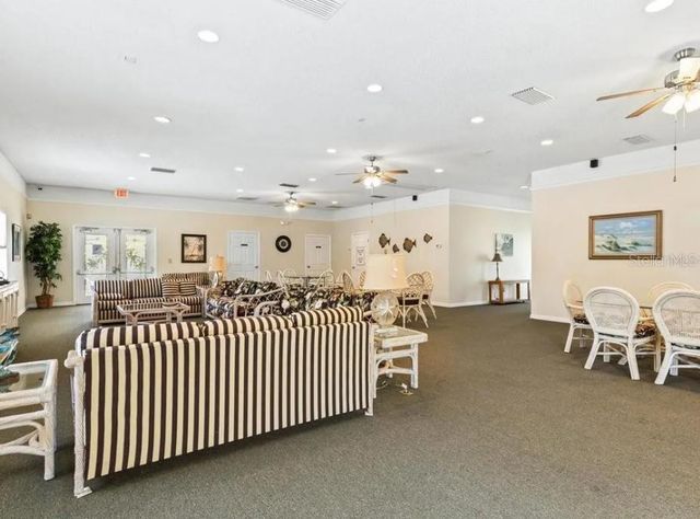 1669 SEASCAPE CIRCLE 1669, Tarpon Springs, FL 34689