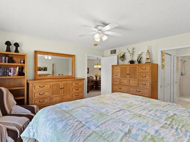 1669 SEASCAPE CIRCLE 1669, Tarpon Springs, FL 34689