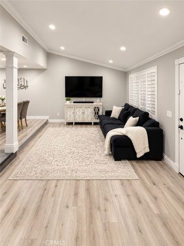 10151 Larwin 3, Chatsworth, CA 91311
