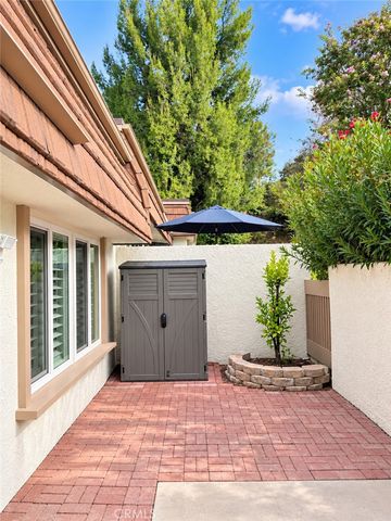 10151 Larwin 3, Chatsworth, CA 91311