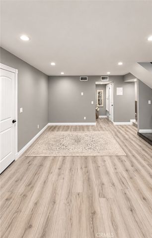 10151 Larwin 3, Chatsworth, CA 91311