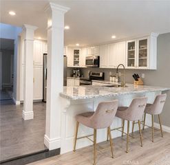 10151 Larwin 3, Chatsworth, CA 91311