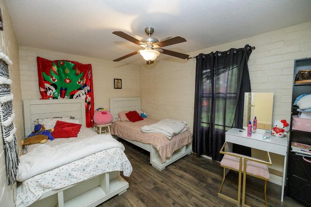 618 Wellsford Rd, Modesto, CA 95357