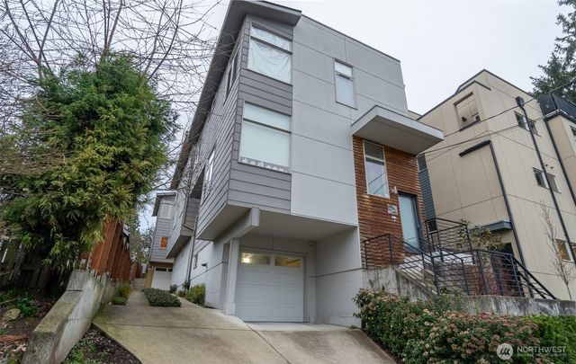 4413 Meridian Avenue N, Seattle, WA 98103