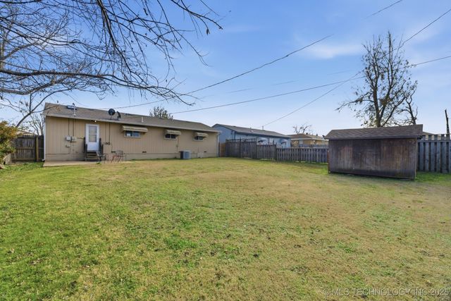 313 N Cummings Avenue, Bartlesville, OK 74006