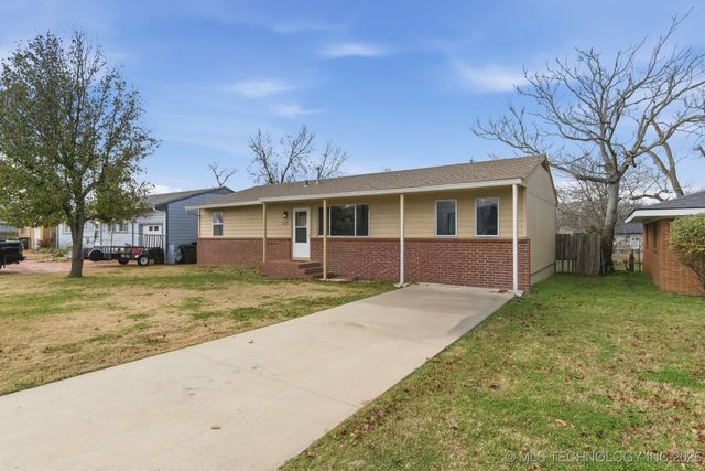 313 N Cummings Avenue, Bartlesville, OK 74006