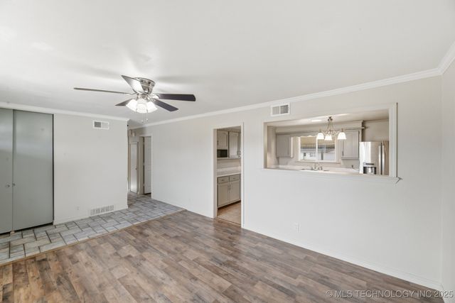 313 N Cummings Avenue, Bartlesville, OK 74006