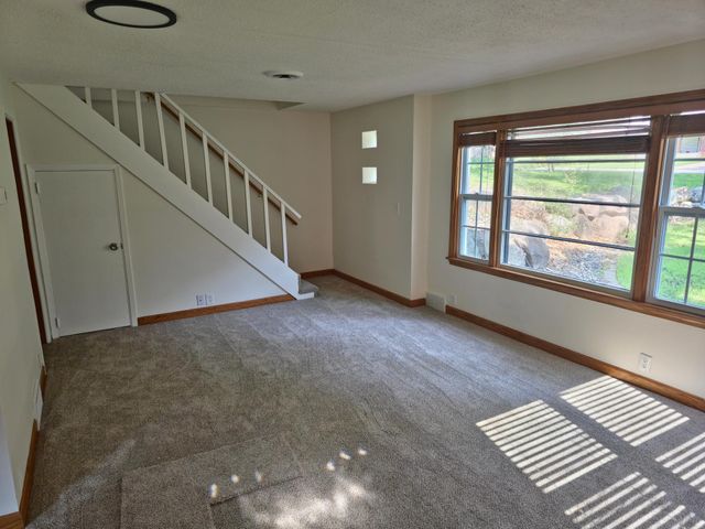 3815 Oak Street N, Brooklyn Center, MN 55429