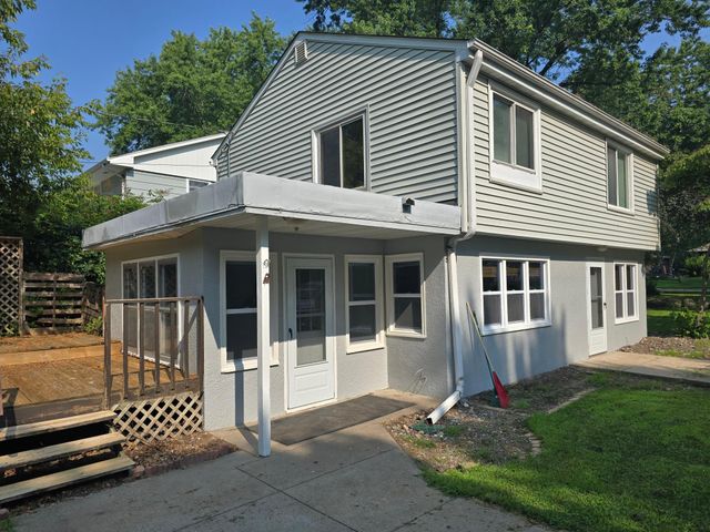 3815 Oak Street N, Brooklyn Center, MN 55429