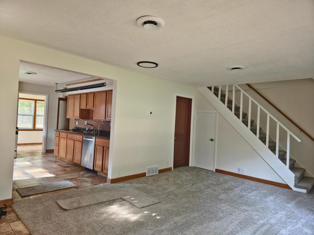 3815 Oak Street N, Brooklyn Center, MN 55429
