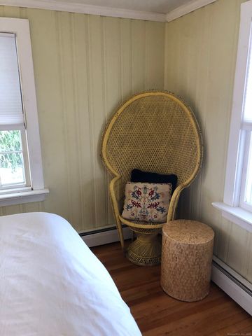 9 Rowland Place, Westport, CT 06880