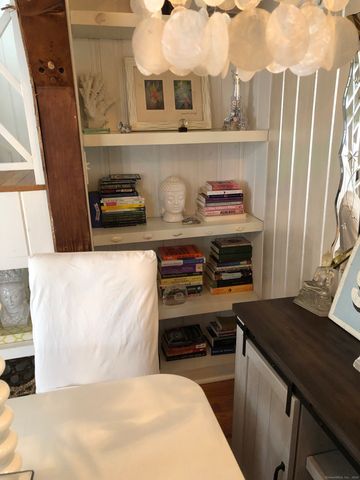 9 Rowland Place, Westport, CT 06880