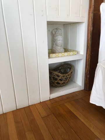 9 Rowland Place, Westport, CT 06880