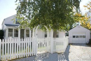 9 Rowland Place, Westport, CT 06880