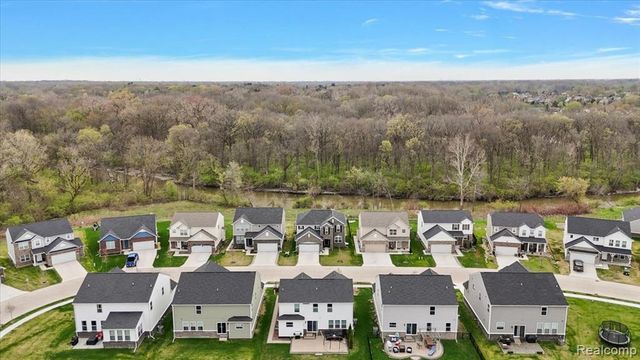 20714 Frisco Drive, Clinton Township, MI 48038