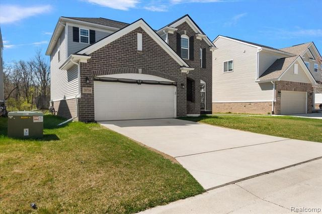 20714 Frisco Drive, Clinton Township, MI 48038