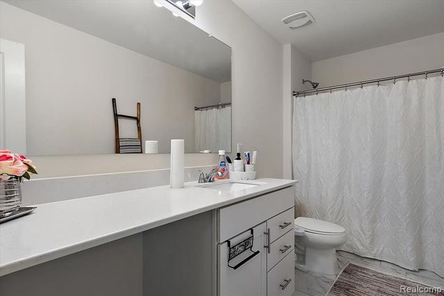 20714 Frisco Drive, Clinton Township, MI 48038