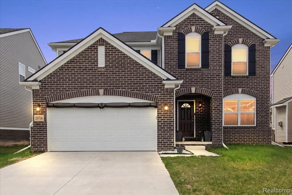 20714 Frisco Drive, Clinton Township, MI 48038