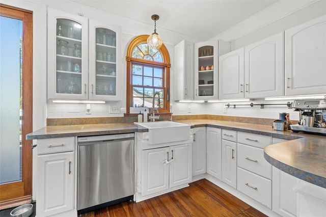 2747 3RD AVENUE N, St Petersburg, FL 33713