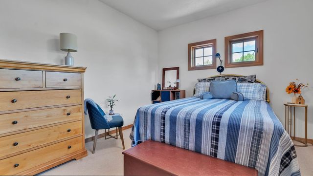 535 Cacahuate SW, Albuquerque, NM 87105