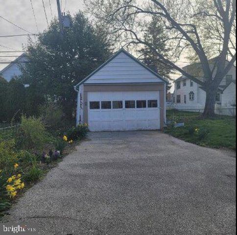 1005 DREXEL AVE, Drexel Hill, PA 19026