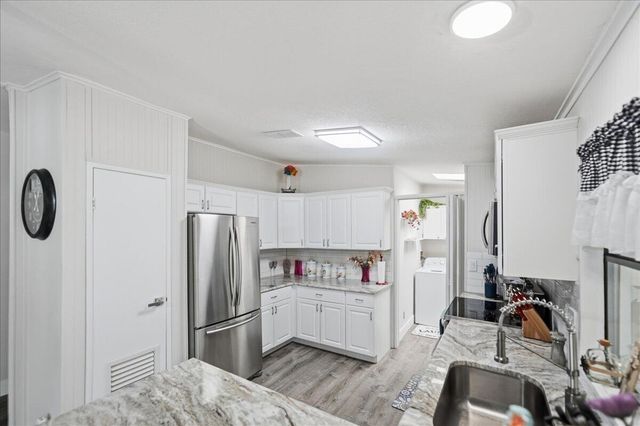 222 Sandy Bottom Place, Fort Pierce, FL 34982