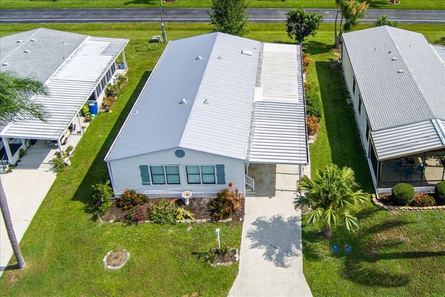 222 Sandy Bottom Place, Fort Pierce, FL 34982