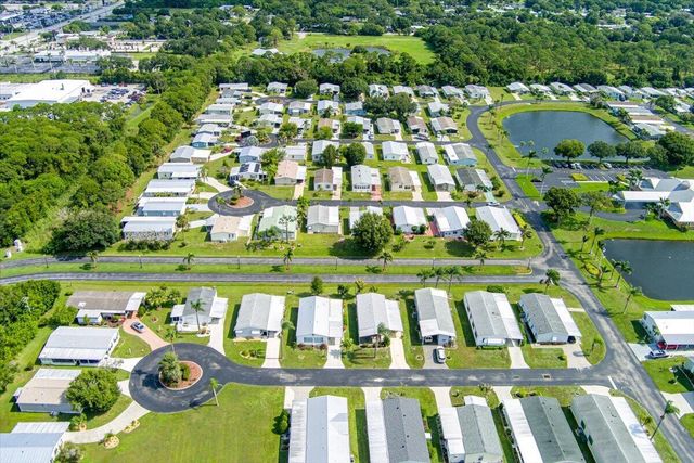 222 Sandy Bottom Place, Fort Pierce, FL 34982
