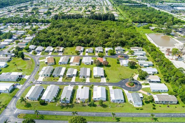 222 Sandy Bottom Place, Fort Pierce, FL 34982