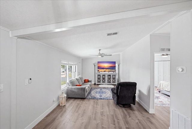 222 Sandy Bottom Place, Fort Pierce, FL 34982