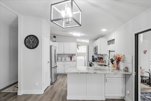 222 Sandy Bottom Place, Fort Pierce, FL 34982