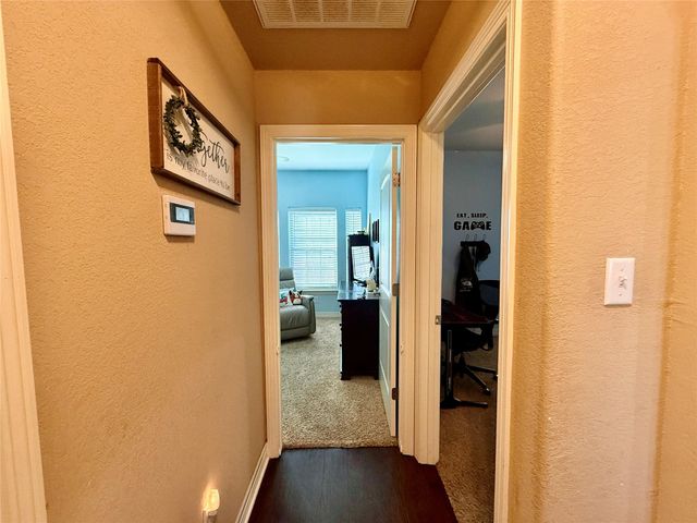 112 Jefferson, Clute, TX 77531