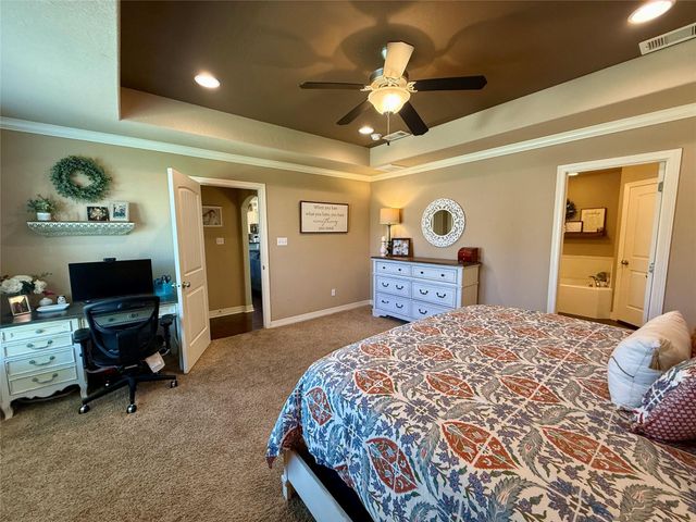 112 Jefferson, Clute, TX 77531