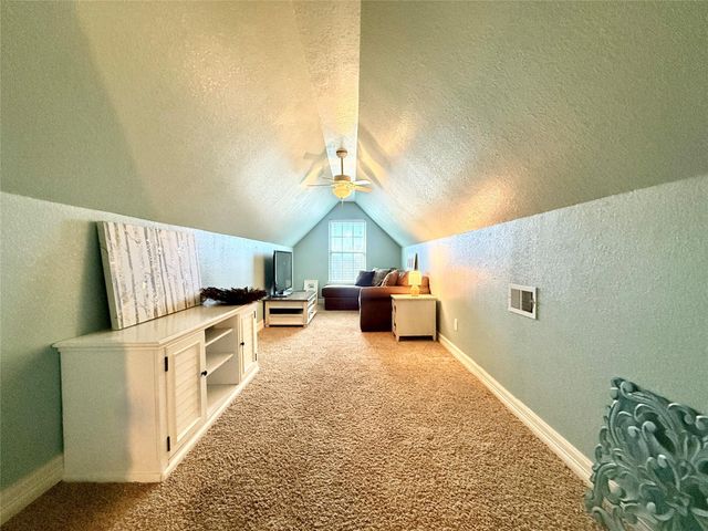 112 Jefferson, Clute, TX 77531