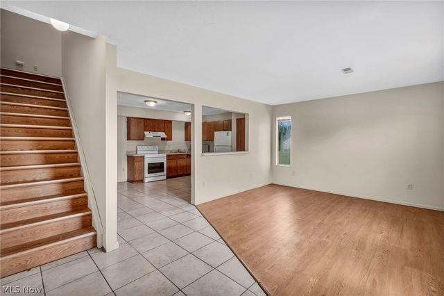 1543 Whitehall Boulevard, Kent, OH 44240