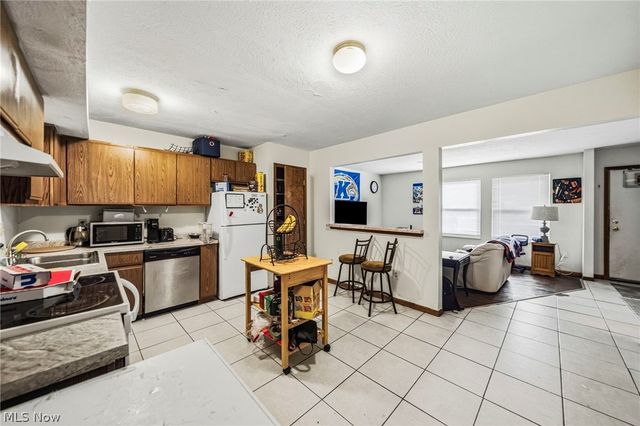 1543 Whitehall Boulevard, Kent, OH 44240