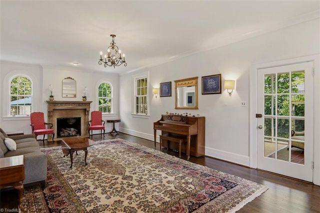 419 N Stratford Road, Winston-salem, NC 27104