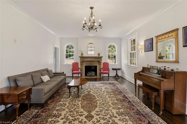 419 N Stratford Road, Winston-salem, NC 27104