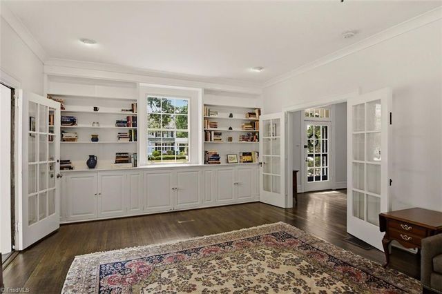 419 N Stratford Road, Winston-salem, NC 27104