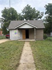 2524 Essex Street, Kansas City, KS 66103