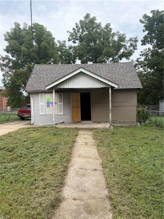 2524 Essex Street, Kansas City, KS 66103