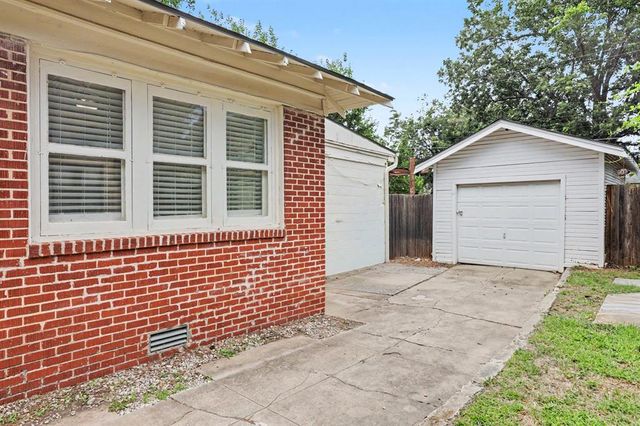 2021 NW 18th Street, Oklahoma City, OK 73106