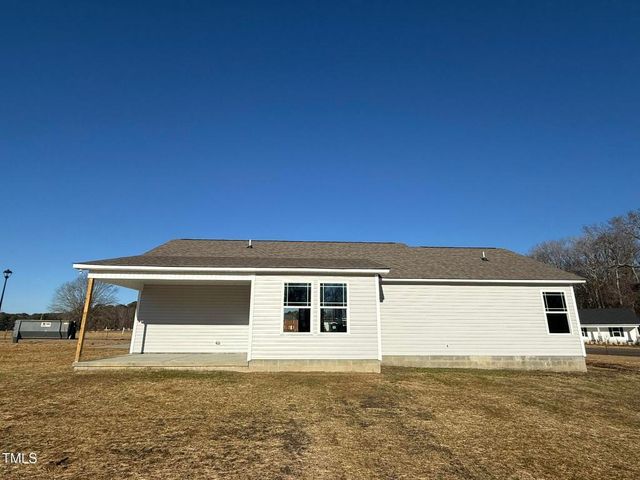 90 Faucette Drive, Selma, NC 27576