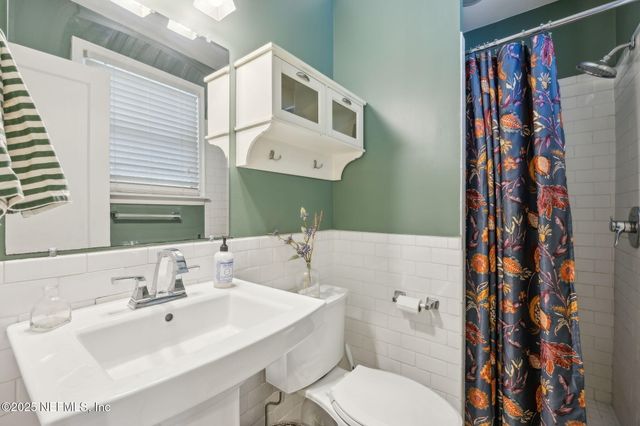 4125 TIMUQUANA Road, Jacksonville, FL 32210