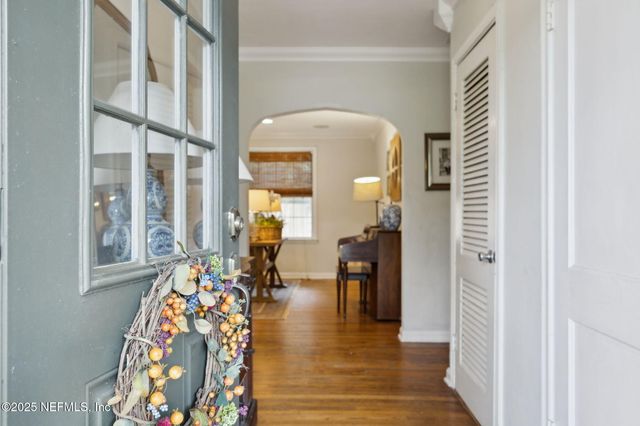 4125 TIMUQUANA Road, Jacksonville, FL 32210