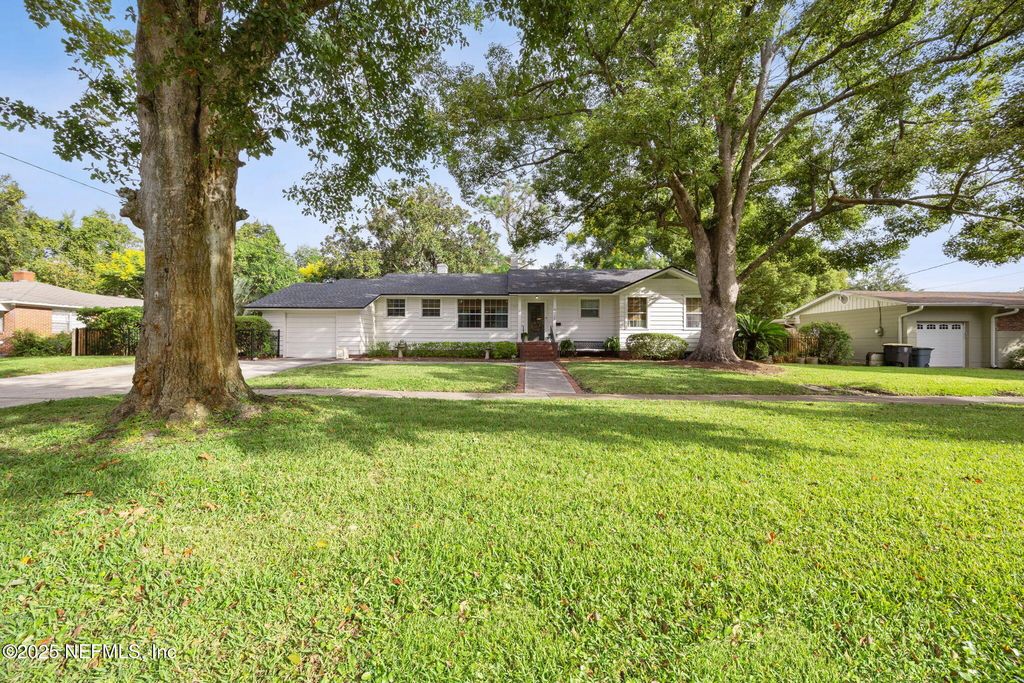 4125 TIMUQUANA Road, Jacksonville, FL 32210