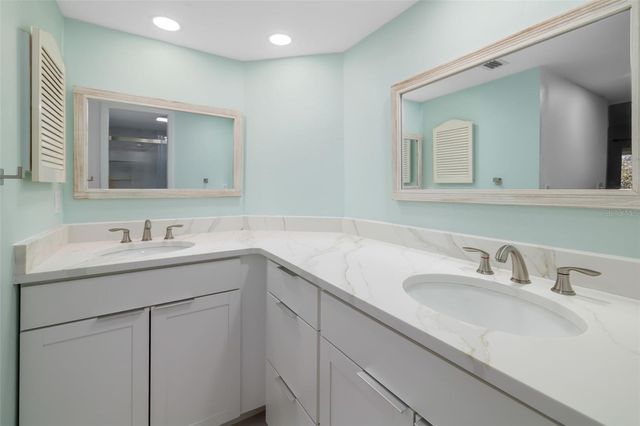 628 ESTUARY DRIVE, Bradenton, FL 34209