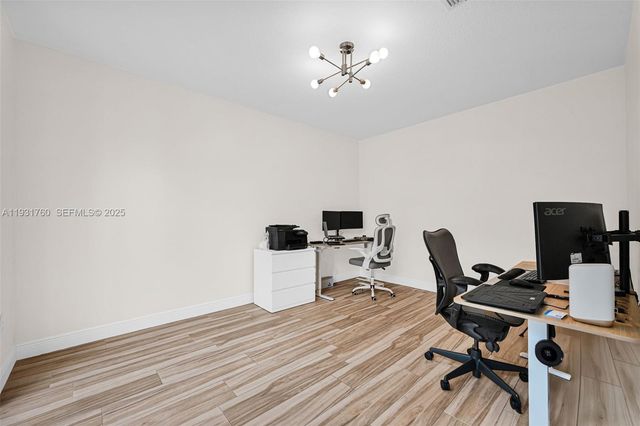 1420 Weeping Willow Way, Hollywood, FL 33019