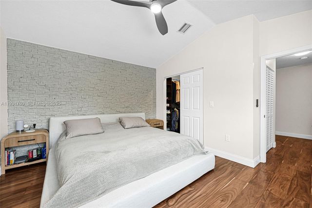 1420 Weeping Willow Way, Hollywood, FL 33019