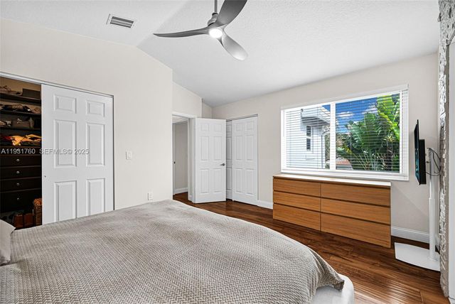 1420 Weeping Willow Way, Hollywood, FL 33019